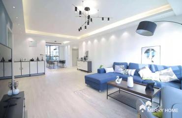 NEWLY RENOVATED 3 BRM APT IN JING'AN